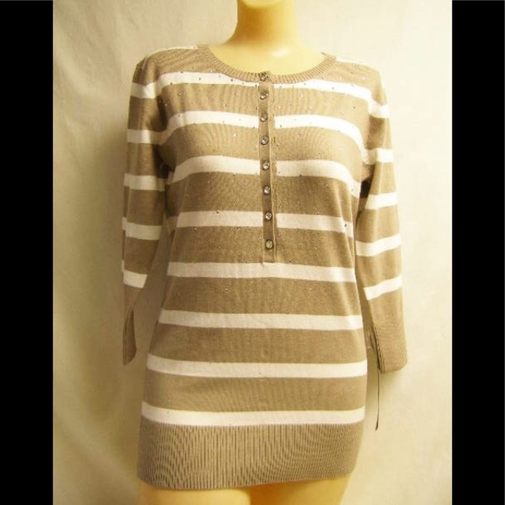NWT Swarovski crystal sweater tan & white